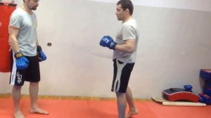 Техника классических уклонов от прямых ударов в голову