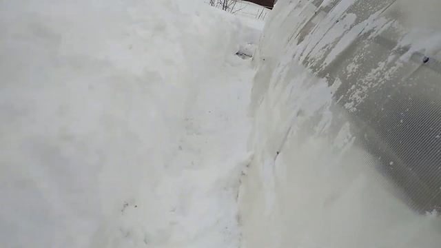 Теплица зимой под снегом смотреть онлайн