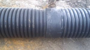 Гофрированная труба. Пример недостатков интегрированного раструба.