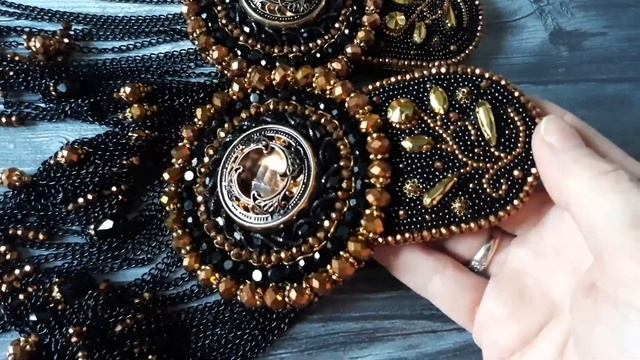 Эполеты из бисера ручной работы "Бронзовая пыль".