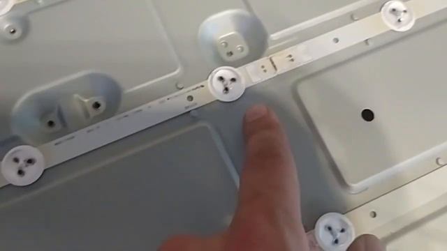 Ремонт LED подсветки телевизора LG 47LA621V смотреть онлайн