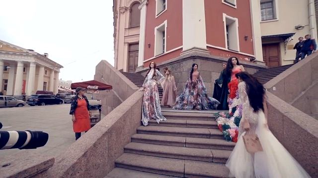 Раз, два, три, флешмоб Красоты! смотреть онлайн