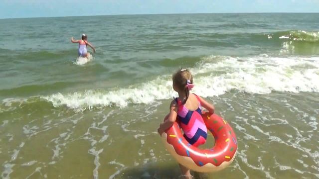 Маргарита на море Африканские косички смотреть онлайн