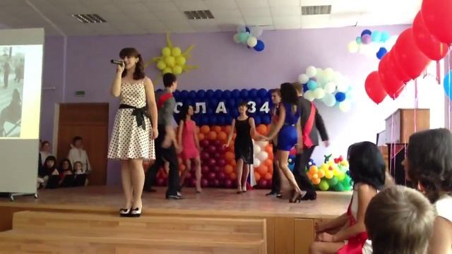 Алёна Филиппова - Стоят девчонки