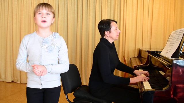 Лето поёт Савелова Дарья 9 лет