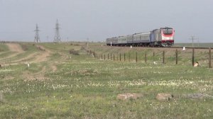 Тепловоз ТЭП33А-0039 поезд  Семей - Алматы, Алматинская область, 10.04.22г.