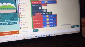 Newbit by Kittenbot download game code to Micro:bit in Arcade. How to step by step.