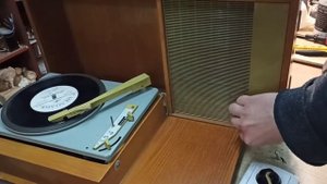 Каравелла Электрофон Сетевой Ламповый