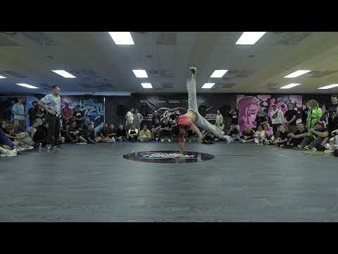 POWERMOVE BATTLE 1x1 ↔ Encore vs Mah ↔ 1'8 ↔ COMBONATION x3 #combonationX3 #bmvideo смотреть онлайн