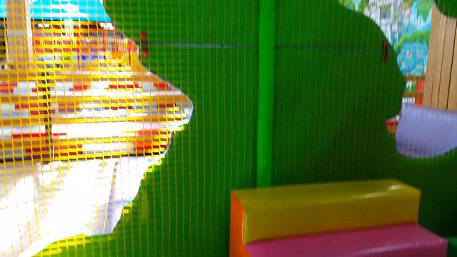 Моя доча развлекается. Новокузнецк. Планета. Фенси Фокс. Это весело смотреть онлайн