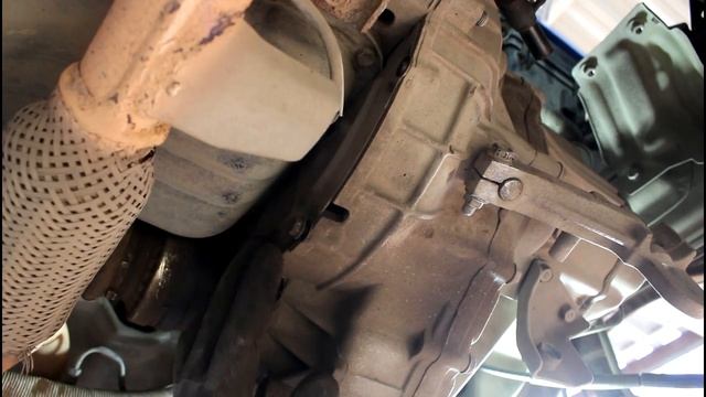 Замена сцепления на Chevrolet Aveo 1,2 Шевроле Авео 2009 года 2часть смотреть онлайн