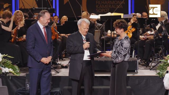 Relacja z Koncertu Jubileuszowego 40.lecia смотреть онлайн