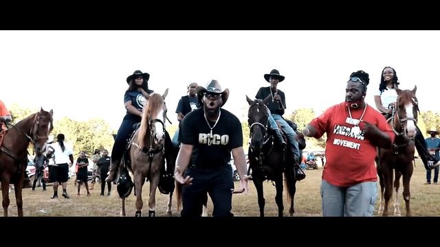 Trailriders Shuffle Official Video Big Mucci Ft. Rico C смотреть онлайн