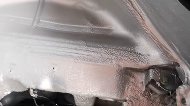 FIRST TIME WORKING ON AN AUDI !! - SARAH SHOWS ME ARIZONA! смотреть онлайн