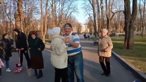 САД ШЕВЧЕНКО! ЗНАЮ,ЖДЕШЬ МЕНЯ ТЫ ГДЕ-ТО У ЛЮБВИ ВО ВЛАСТИ...