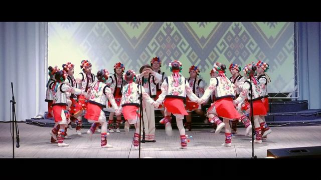 Гуцульский народный танец - Dance Video Channel смотреть онлайн