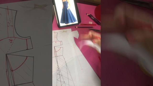 Моделирование платья на бретелях смотреть онлайн