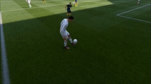 How to do Juggle Moves On FIFA 17- Elastico, Sombrero Flick and Around The World!