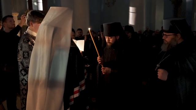 Умирание для мiра. Митрополит Иларион совершает иноческий постриг смотреть онлайн