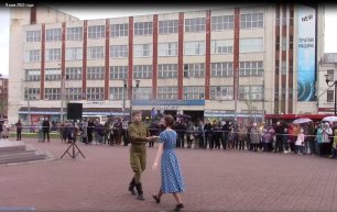 Танец "Тучи в голубом"  9 мая 2022 года.Исполняют кадеты  Иваново-Вознесенского Морского Кадетского
