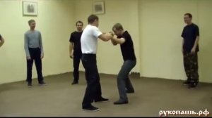 Рукопашь. Борьба. Вход в удушающий захват.