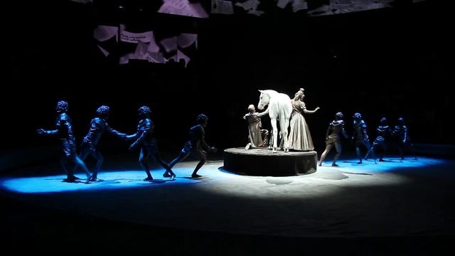 Конные скульптуры. Цирк Шатировых смотреть онлайн