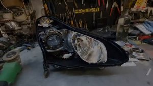 Infiniti EX 25. Решение проблемы плохого света: замена линз на Stanley и реализация ДХО.