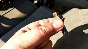 Мерседес Атего погана зарядка???Оборваний провод маси в районі стартера?