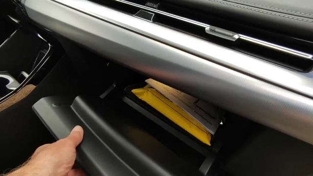 BMW iX 1 , альтернатива Tesla Model Y ? Новая разработка от BMW , программное обеспечение OS 9 ! смотреть онлайн