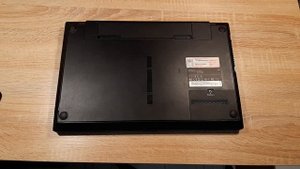 Лепим ноутбук из того, что есть. Samsung NP300V5A