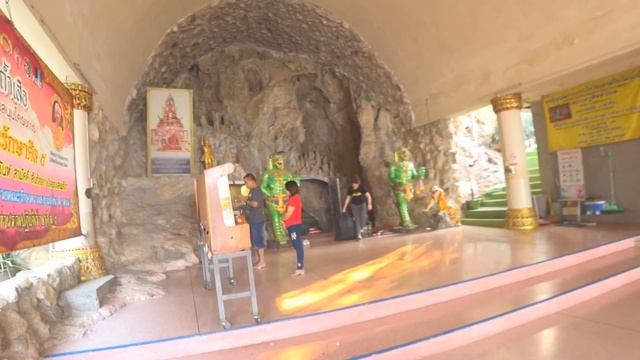 Шокирующий Таиланд. Храм с "живой" мумией. Достопримечательности Кончанабури. смотреть онлайн