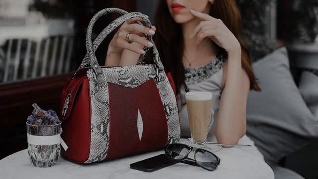 Бюджетыне китайские бренды сумок Сумка на пояс женская купить недорого