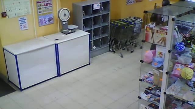 Кража мобильного телефона, оставленного без присмотра смотреть онлайн