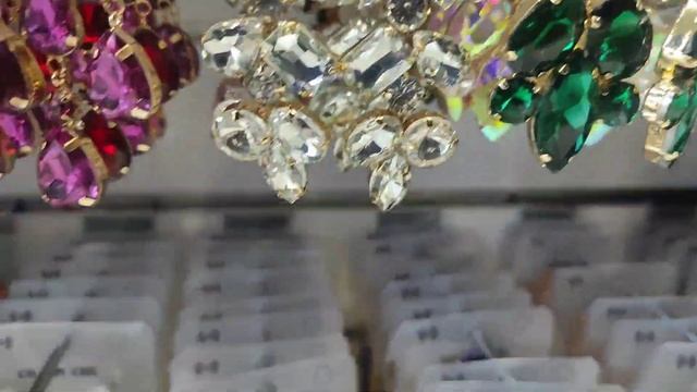 ❣️ Итальянский оптовый склад кожгалантереи и бижутерии смотреть онлайн