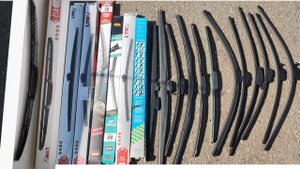 Гибридные щётки стеклоочистителей LYNX под длинный крючок не подходят, LYNX бескаркас и AVS бескарка