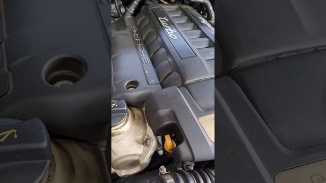 Porsche Cayenne Turbo 957 engine tick