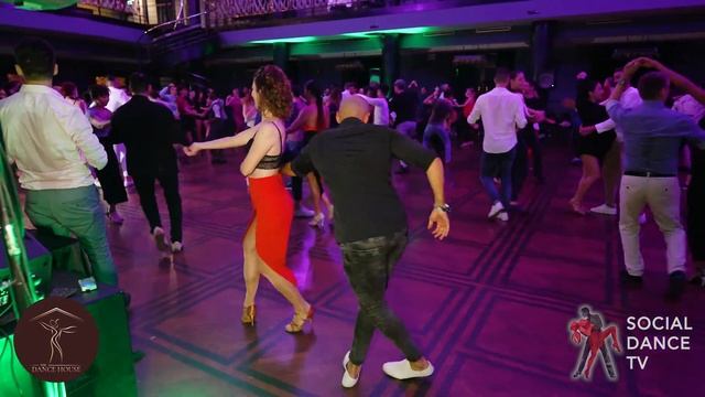 Dmitri Matalka & Katja Gartner Drofenik - Salsa Social Dancing | Back 2 Mambo @ Prague 2022 смотреть онлайн