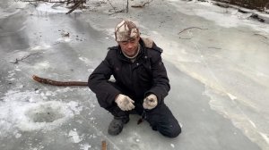 Зимняя рыбалка на реку Хар . Ловим Ленка и Хариуса