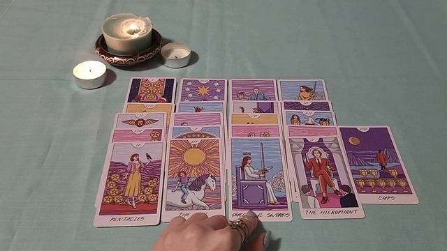 ЕГО ИСТИННЫЕ ЧУВСТВА К ВАМ??? #раскладтаро #таро #tarot #таролюбовь #гадание #гаданиетаро #shorts