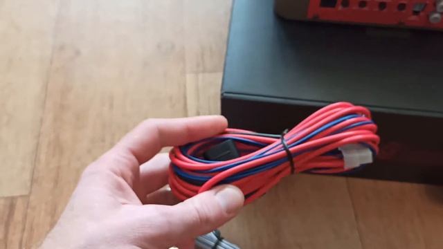 Распаковка и обзор на активный сабвуфер Урал ПМН-2 “ЧЕРНАЯ ВДОВА” смотреть онлайн