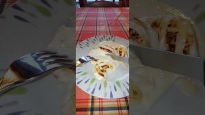 Итальянский Сыр Томино. Вкусный и тягучий.