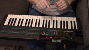 Korg Poly-800 Demo