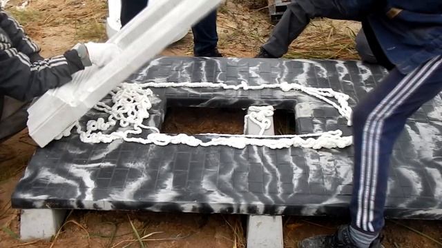 Установка памятника и благоустройство могилы за 1 час смотреть онлайн