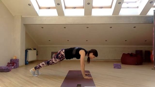 Адаптивная Йога. Тема: сила и выносливость. Кардиозанятие с моей он-лайн группой. Armonialife смотреть онлайн