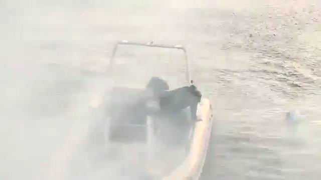 Grenade Fishing Idiots смотреть онлайн