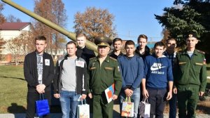 ДУШЕВНО ПОЕТ ПАЦАН - МАМА, ПОЧЕМУ ТЫ ПЛАЧЕШЬ