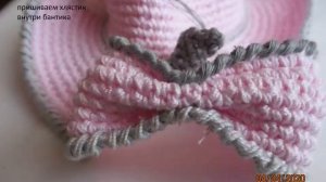 шляпка с бантиком и сумочка макарун