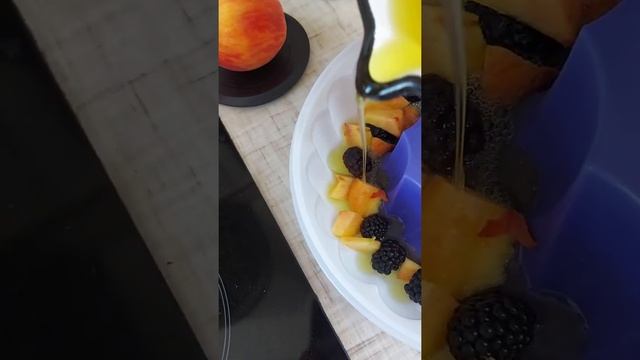 Фруктовый десерт! С творожным желе!