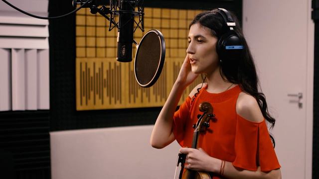 Скажите, девушки, подружке вашей - Andreea Josan смотреть онлайн