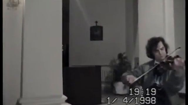 Играет Анатолий Сергиенко (скрипка) смотреть онлайн